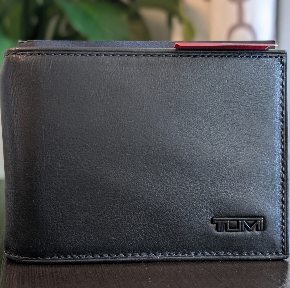 TUMI Black Leather Wallet
